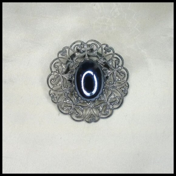 Vintage Scarf Clip Dark Silvertone Filigree Dress Clip Hat Clip - Picture 2 of 16